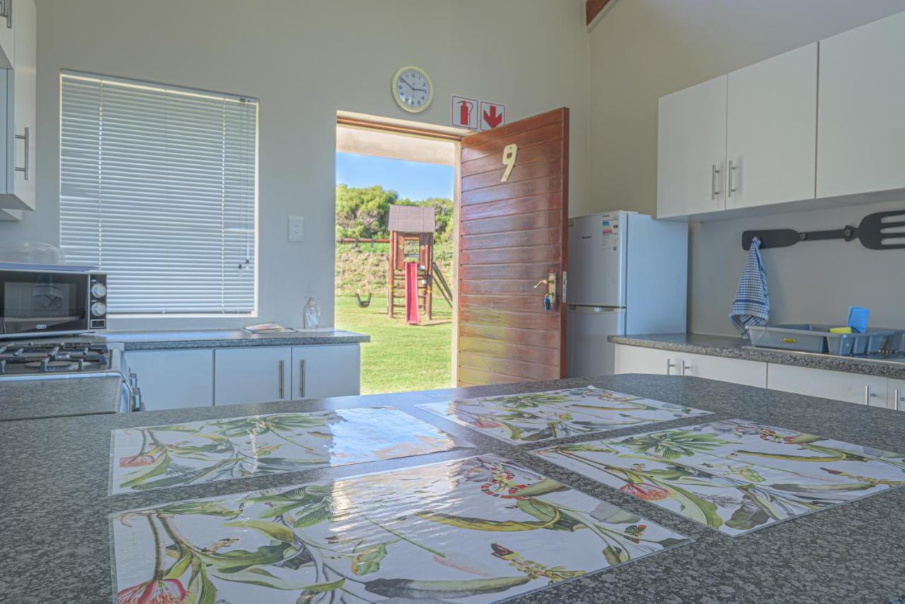 Fynbos Golf And Country Estate Hotel Eersterivierstrand Exterior photo